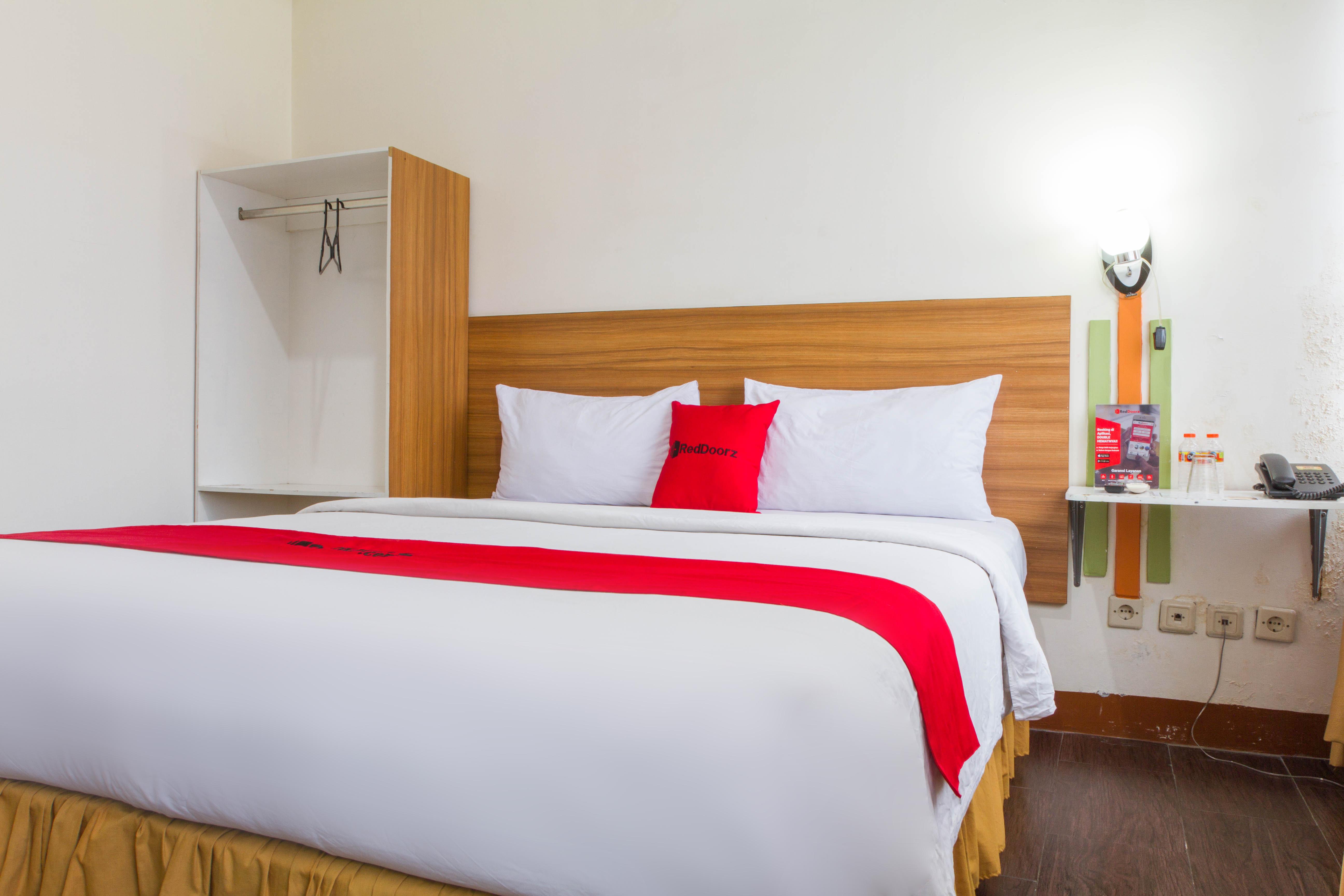 RedDoorz Plus @ Surapati 2 Bandung Zewnętrze zdjęcie